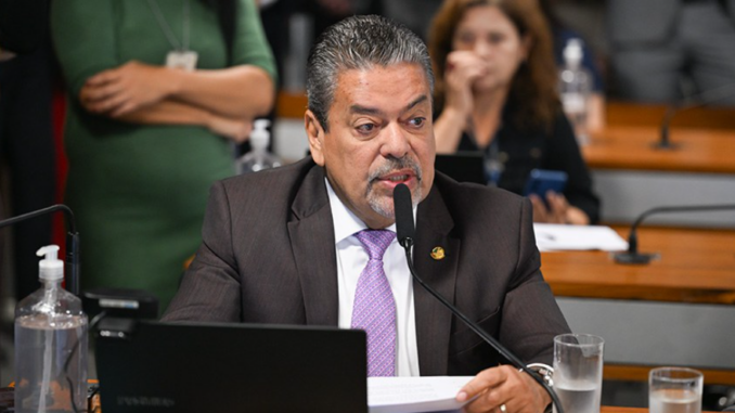 Relator, Dr. Hiran defende aprovação do projeto, mas há divergência sobre quem aplicaria a prova: o CFM ou o MEC Fonte: Agência Senado